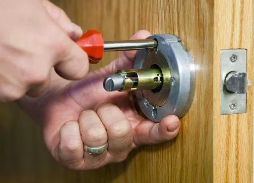 Super Locksmith Services Corona, NY 718-673-6780 - 29-13